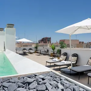 Aparthotel Limehome Calle Torcuato Luca De Tena - Digital Access