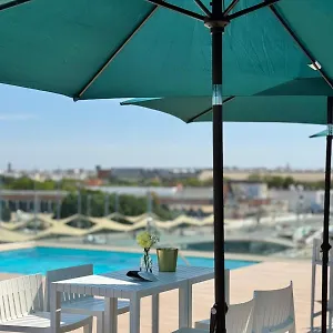 4* Hotel Ribera De Triana