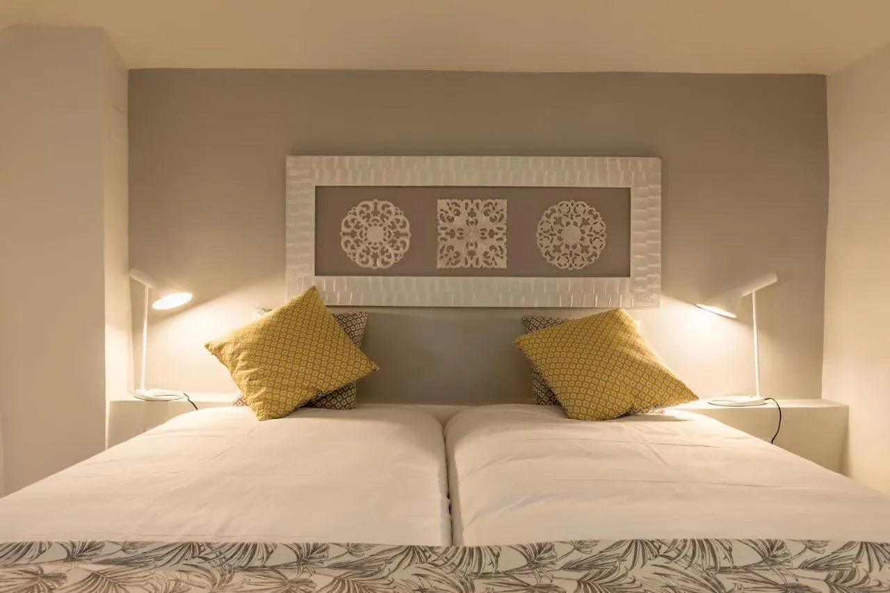 Casa Temprado Aparthotel Seville 3*,  Spain